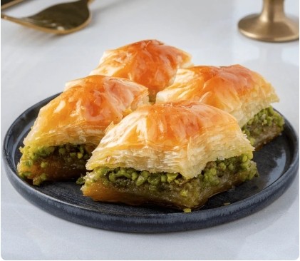 500 Gr Fıstıklı Baklava - En Tatlı Hediye NiÄŸde pasta sipariÅŸi