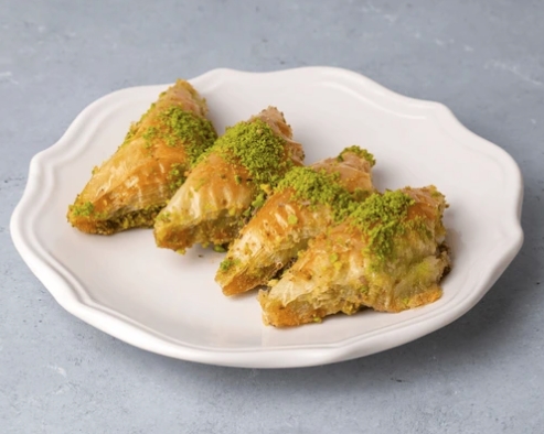 750 Gr Fıstıklı Şöbiyet Tatlısı - Kıyır Kıyır Lezzet Niğde pasta siparişi