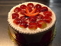 Taze Çilekli 9-12 Kişilik Büyük Yaş Pasta Niğde pasta siparişi