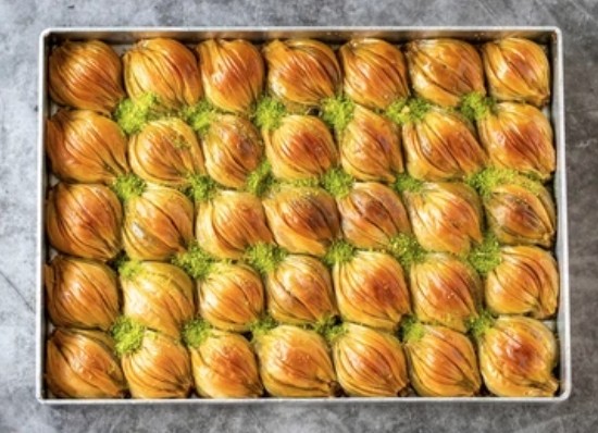 Taze Fırınlanmış 2500 Gr Midye Baklava NiÄŸde pasta sipariÅŸi